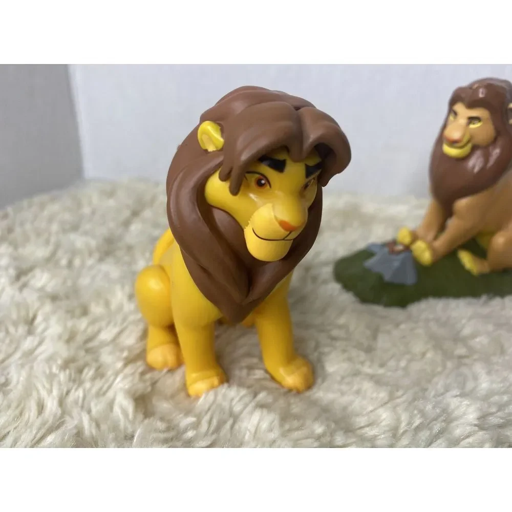 Lion King Plastic Toy‎ Assortment Variety Party Play Decorations HG2